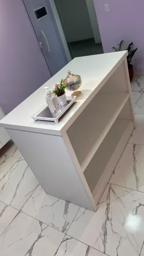 Balcão para Loja em MDF cor branca