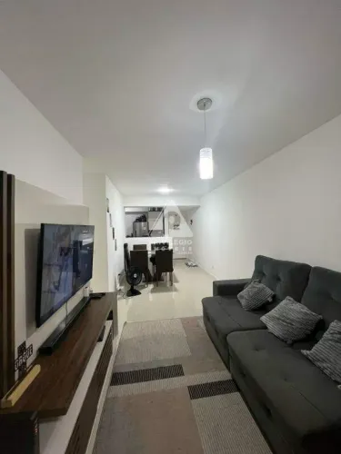 Apartamento com Lazer Completo no Condomínio Luar do Pontal, 03 quartos, 01 suíte, 01 vaga