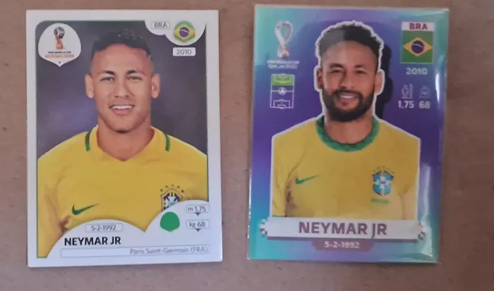 Figurinhas 2018 e 2022 - Neymar Jr