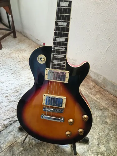 Guitarra Benson Les Paul