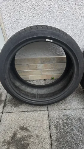 Pneu Michelin 225/40ZR18