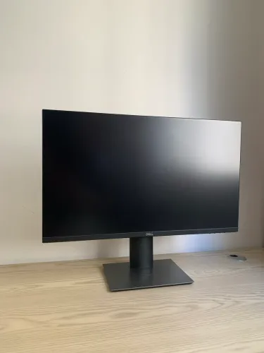 Monitor Dell P2719h