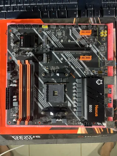 Placa-Mãe Husky Nexus B550 AMD