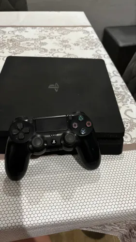 Playstation 4 Slim 500GB