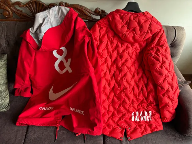 Nike F.C. Parka Fishtail Vermelha Original - CD7722-611 - Estado de Nova