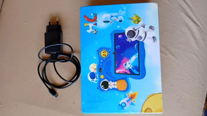 Tablet infantil H6 256gb seminovo