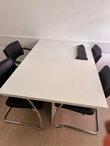 Mesa de reunião 1,5 x 1