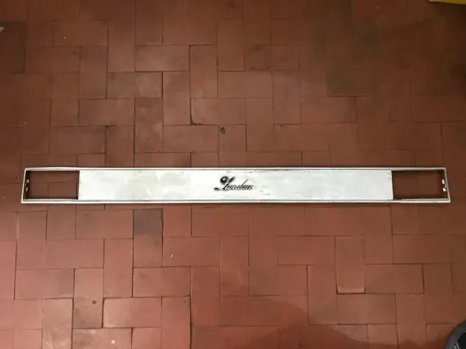  Vendo algumas peças para Landau Galaxie  Par Moldura Farol Landau Galaxie 76 Até 83 (75AU