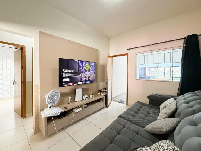 Casa, 3 quartos, 1 suíte, 95 m², 3 vagas no Residencial em Goiânia