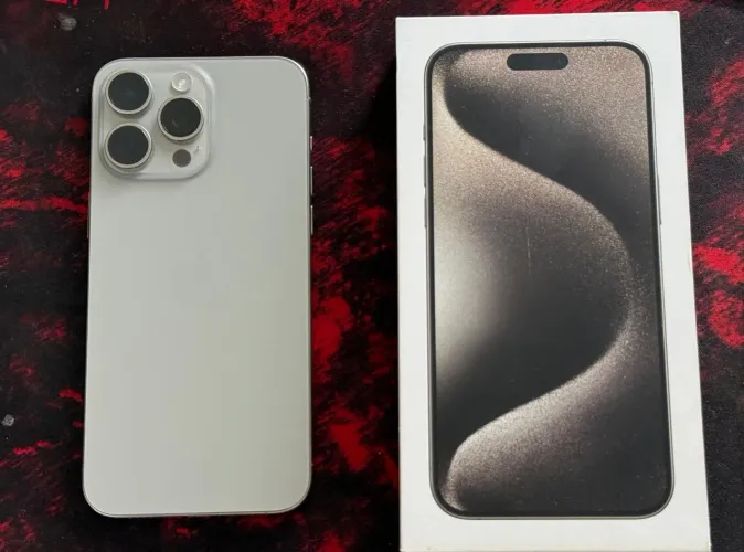 iPhone 15 Pro Max