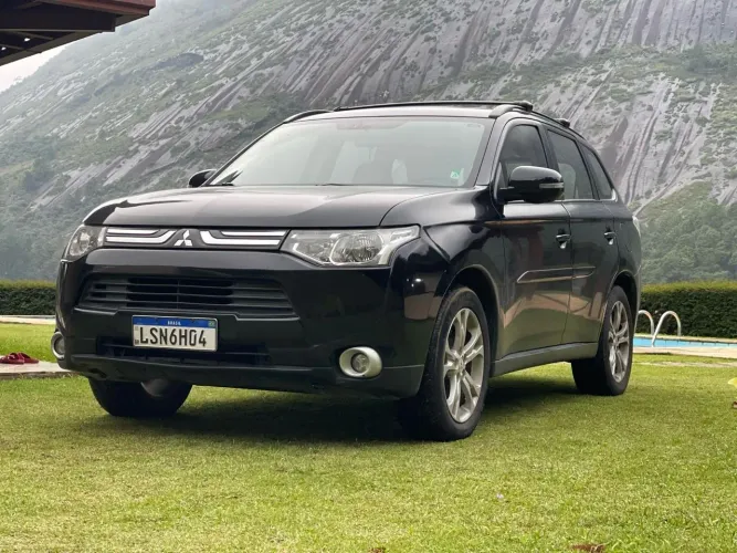 Mitsubishi Outlander 2.0 16V 160cv Aut. 2015