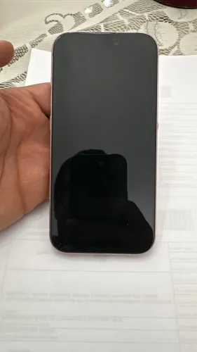 iPhone 15 128GB