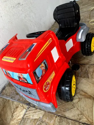 Carrinho bombeiro