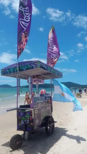 Vendo carrinho de açaí
