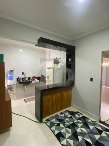 Casa Para Venda em Boquim com 2 Quartos Próximo ao Comércio