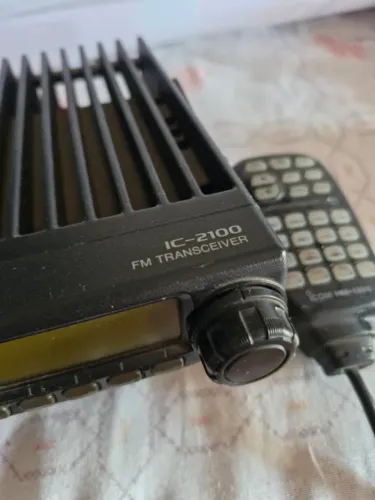 Transceptor VHF Móvel Icom IC-2100 - 55W + PTT Original DTMF