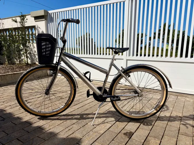 Bicicleta alumínio com raio em inox feminino 