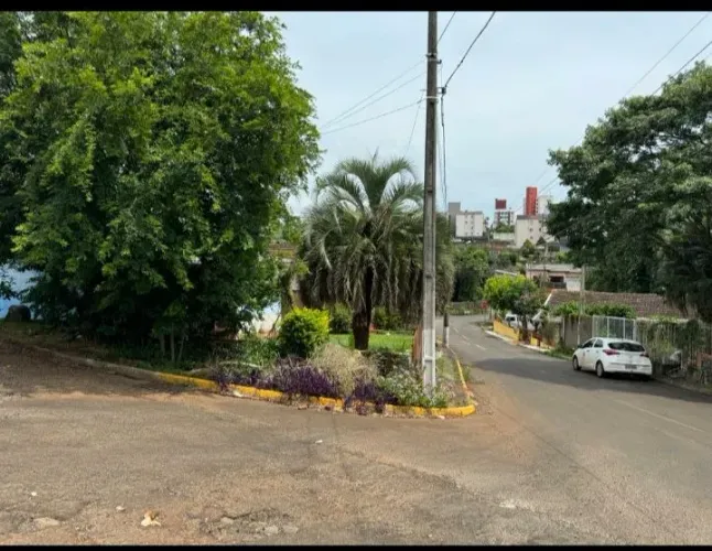 VENDO PROPRIEDADE EM CHAPECÓ/ BAIRRO SANTO ANTÔNIO 