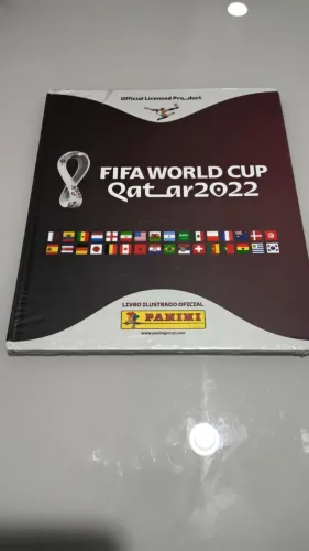 Àlbum Capa Dura Bordo Copa Qatar 2022 - NOVO LACRADO