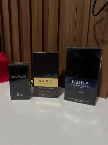Perfumes Lacrados Original vendo todos e vendo individual! Veja a descrição
