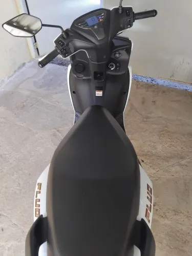 Moto fluo scooter