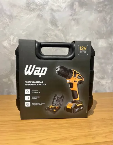Parafusadeira e Furadeira a Bateria 12V WAP BPF 12K3 com Maleta