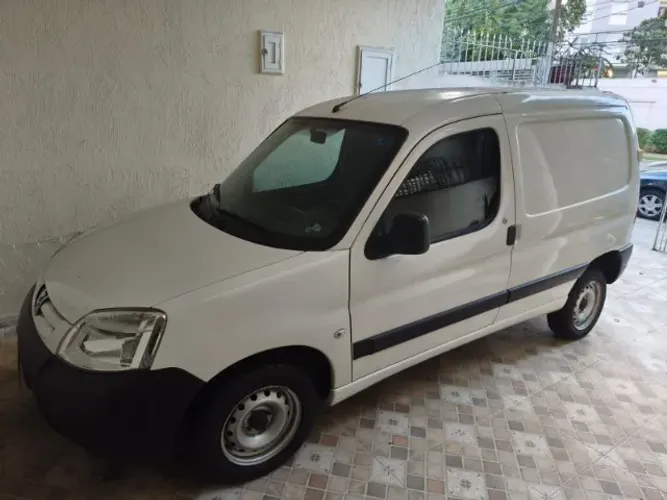 Peugeot Partner Furgão 1.6 16v/ 1.6 16V Flex 3P 2022