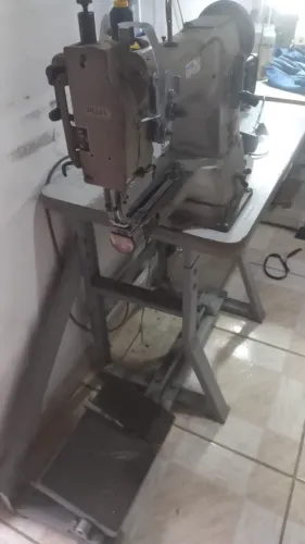 Máquina de Costura de Braço- PFAFF