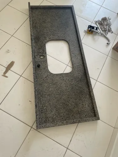Pedra para pia de Cozinha Granito 150 x 60