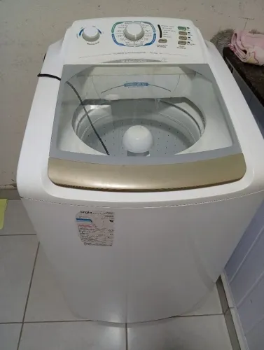 Vendo Máquina de Lavar Eletrolux 10 kilos