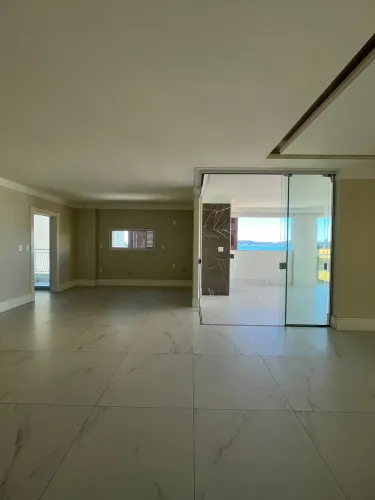 Apartamento - 4 dormitórios - 4 Suítes - localizado em Itapema / Centro REF: DW649977