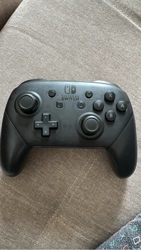 Controle Nintendo Switch Pro