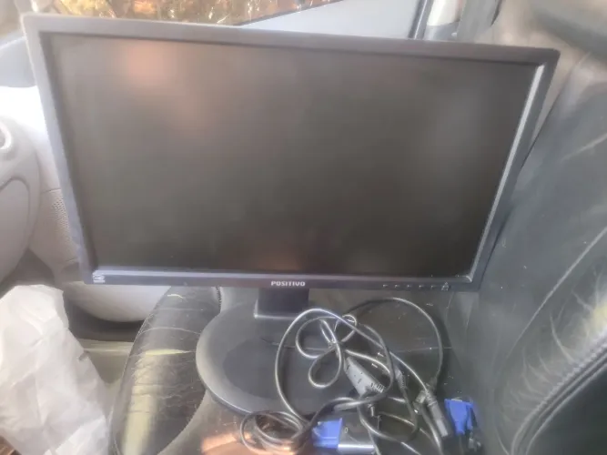 Monitor positivo 20 polegadas 