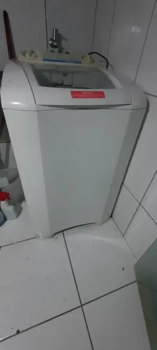 Máquina de Lavar Electrolux Turbo Limpeza 7,5kg