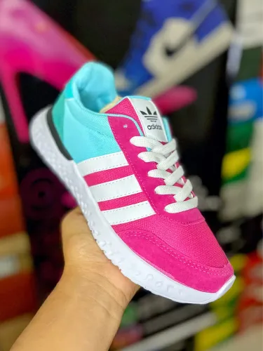 Tênis linha esportiva Rosa feminino adidas