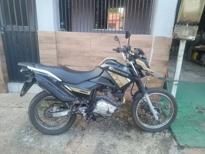 Crosser 2023