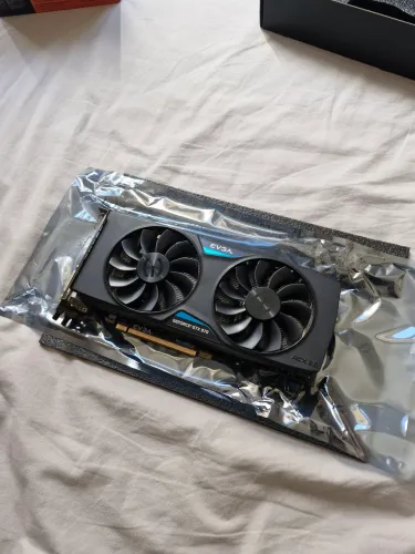Placa de Video EVGA GTX 970 e Fonte Cougar 500w