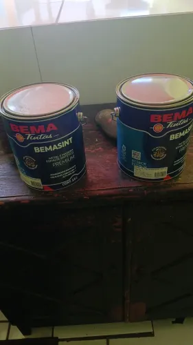 Tinta preta brilho