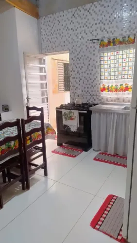 Vendo casa em Aluminio (bairro Santa Rita)
