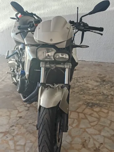 Vendo ou troco Gs 1200 2008 / 2011 volto dif.
