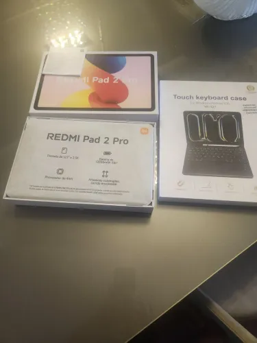 Tablet xiaomi redmi pad 2pro 8ram  256 gb. Com teclado e caneta. 