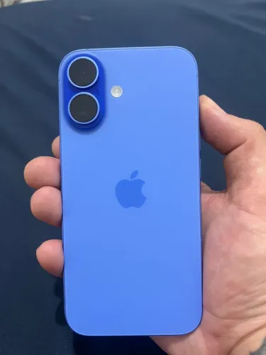 iPhone 16