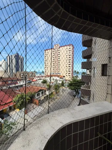 Apartamento em Vila Caiçara - Praia Grande