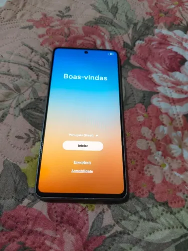 Celular Samsung Galaxy A73 em excelente estado!