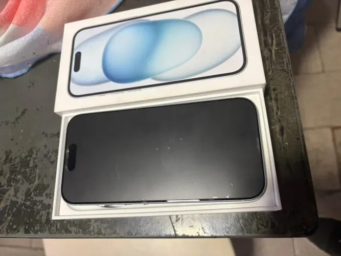 IPHONE 15 EM ÓTIMO ESTADO 
