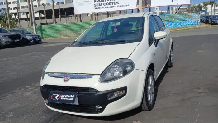 Fiat Punto Attractive 1.4 Fire Flex 8V 5P 2016