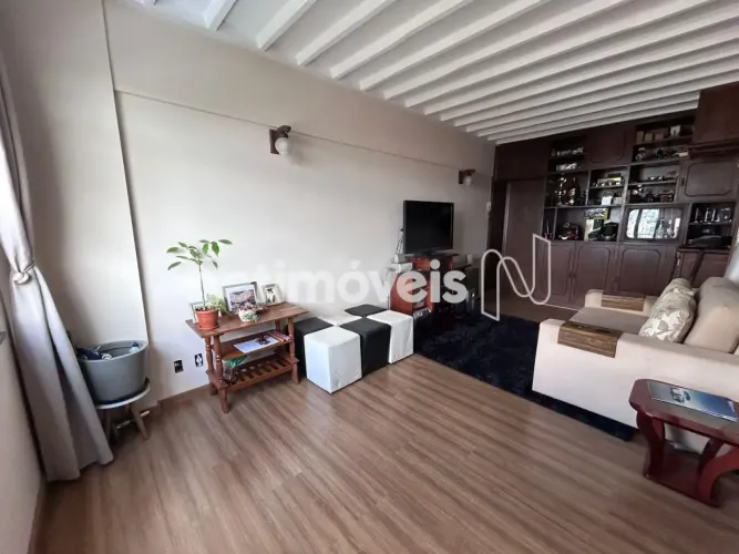 Venda apartamento Nova Suissa, linda vista, prédio com elevador.