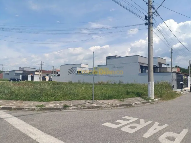 Lote/Terreno à Venda, Loteamento Santa Clara - Pindamonhangaba