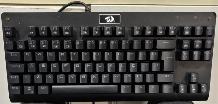 Teclado Mecânico Gamer Redragon, Dark Avenger, RGB, Switch Blue