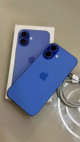 iPhone Azul 16 128gb 